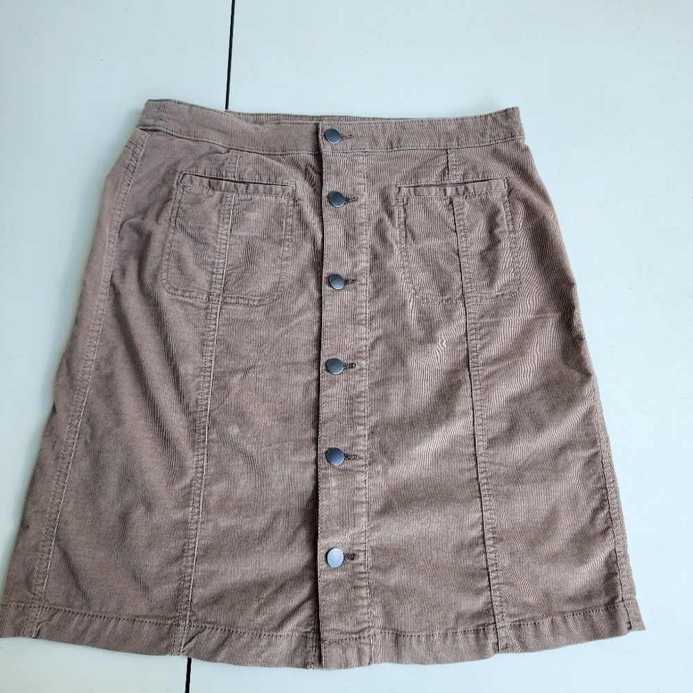 Style & Co Skirt Women's Corduory Khaki Beige Lighweight Button Up Pockets Sz 8